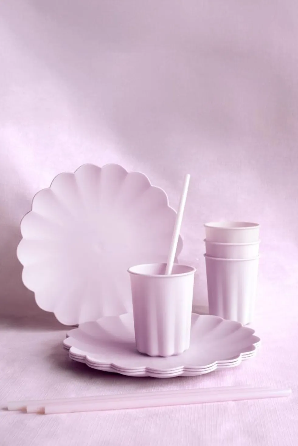 Plasttallrikar, Pastellila 22 cm 4-pack